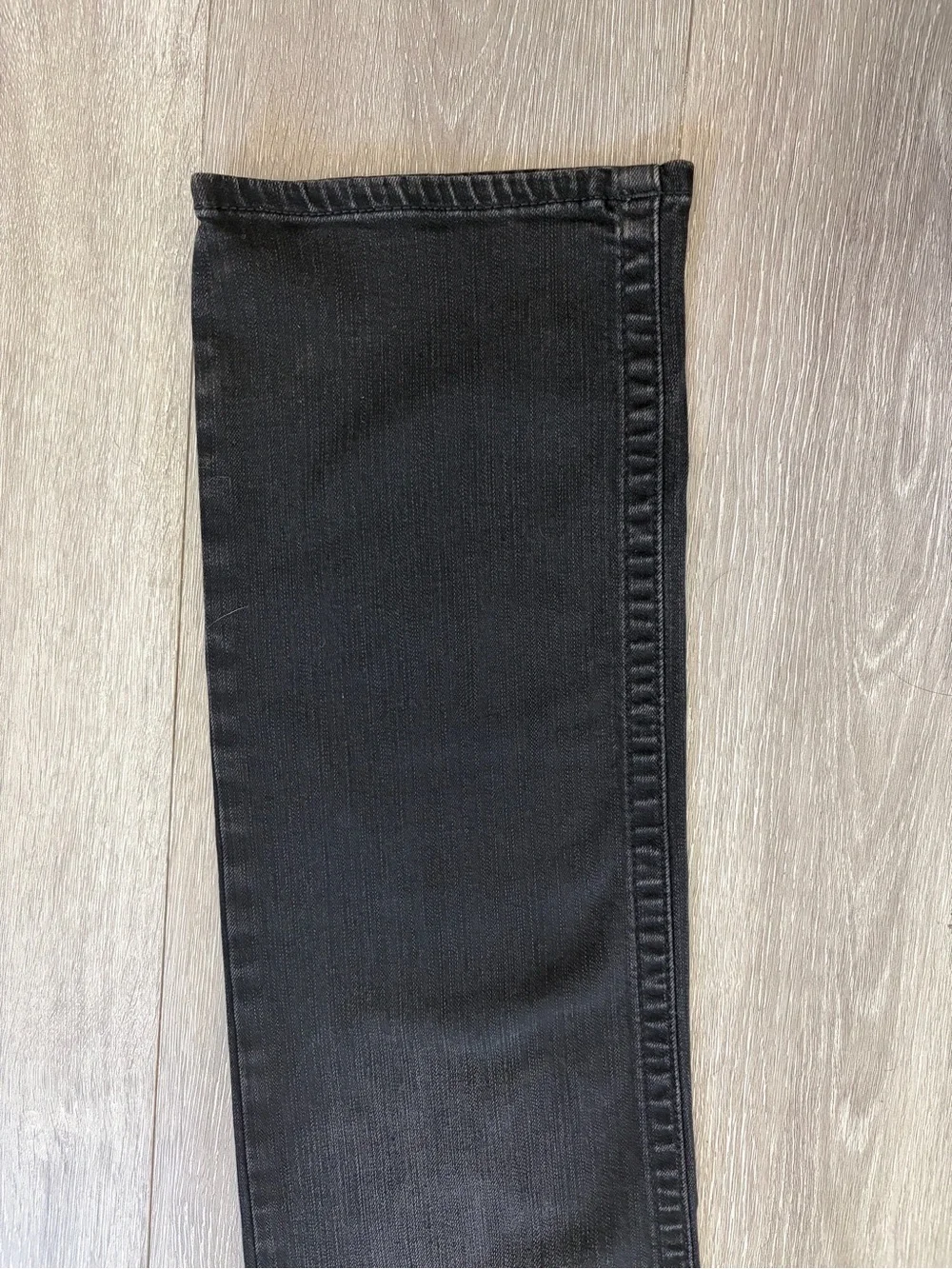 True Religion Ricky Straight Jean Black Denim Relaxed World Tour Mens size 32
